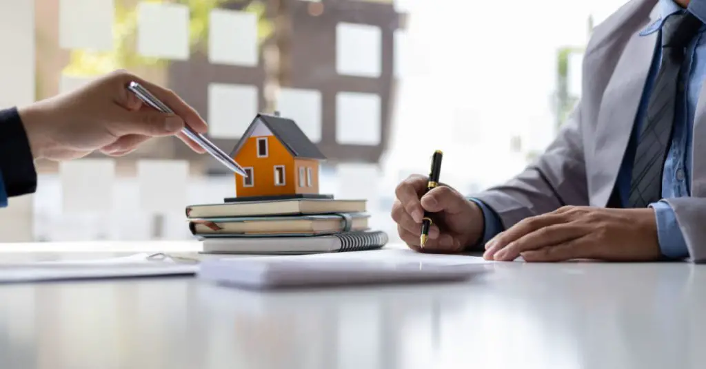 découvrez nos meilleures astuces pour optimiser votre assurance habitation. protégez votre bien et économisez sur vos primes grâce à des conseils pratiques et des stratégies efficaces. ne passez pas à côté d'informations essentielles pour garantir votre sécurité et celle de votre logement.