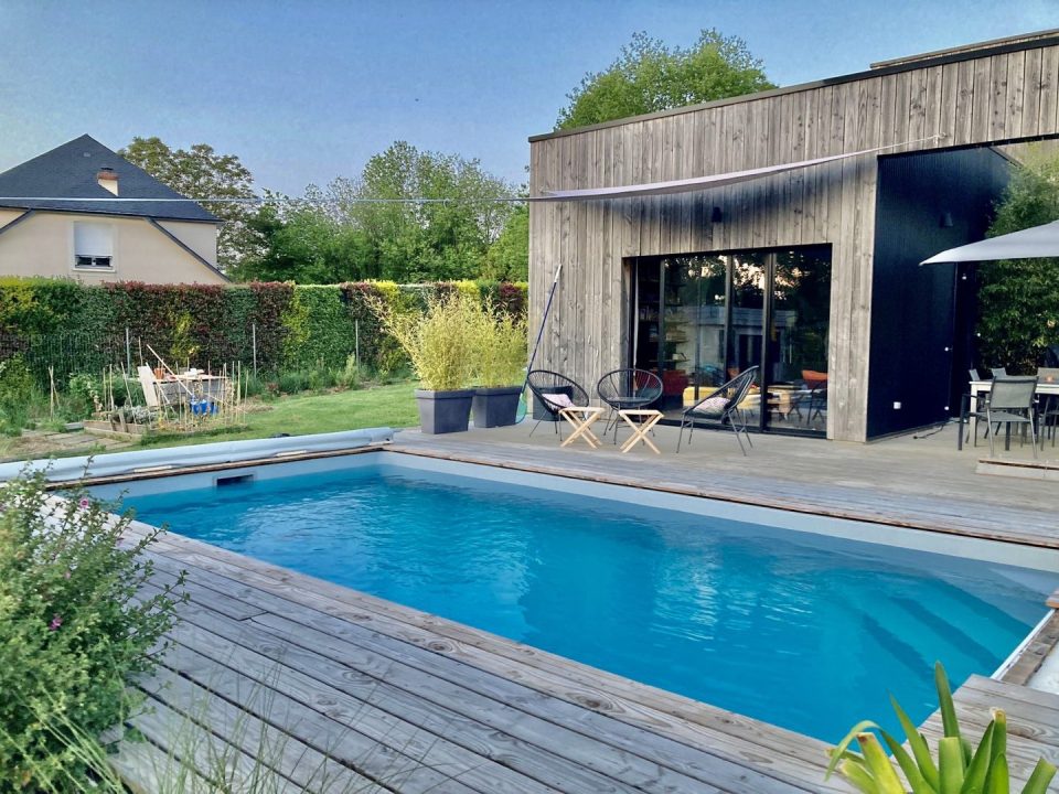 découvrez nos conseils et solutions pour protéger votre logement pendant vos vacances. assurez la sécurité de votre maison avec des astuces pratiques et des services fiables, afin que vous puissiez profiter de votre escapade l'esprit tranquille.