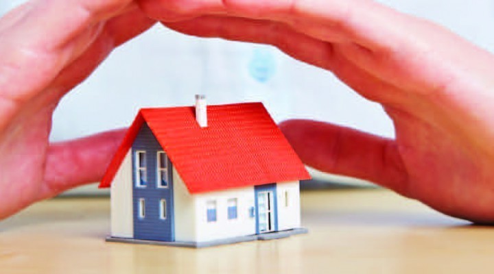 protégez votre logement et vos biens grâce à une assurance habitation adaptée à vos besoins. comparez les garanties et trouvez la meilleure offre pour vous assurer en toute tranquillité.