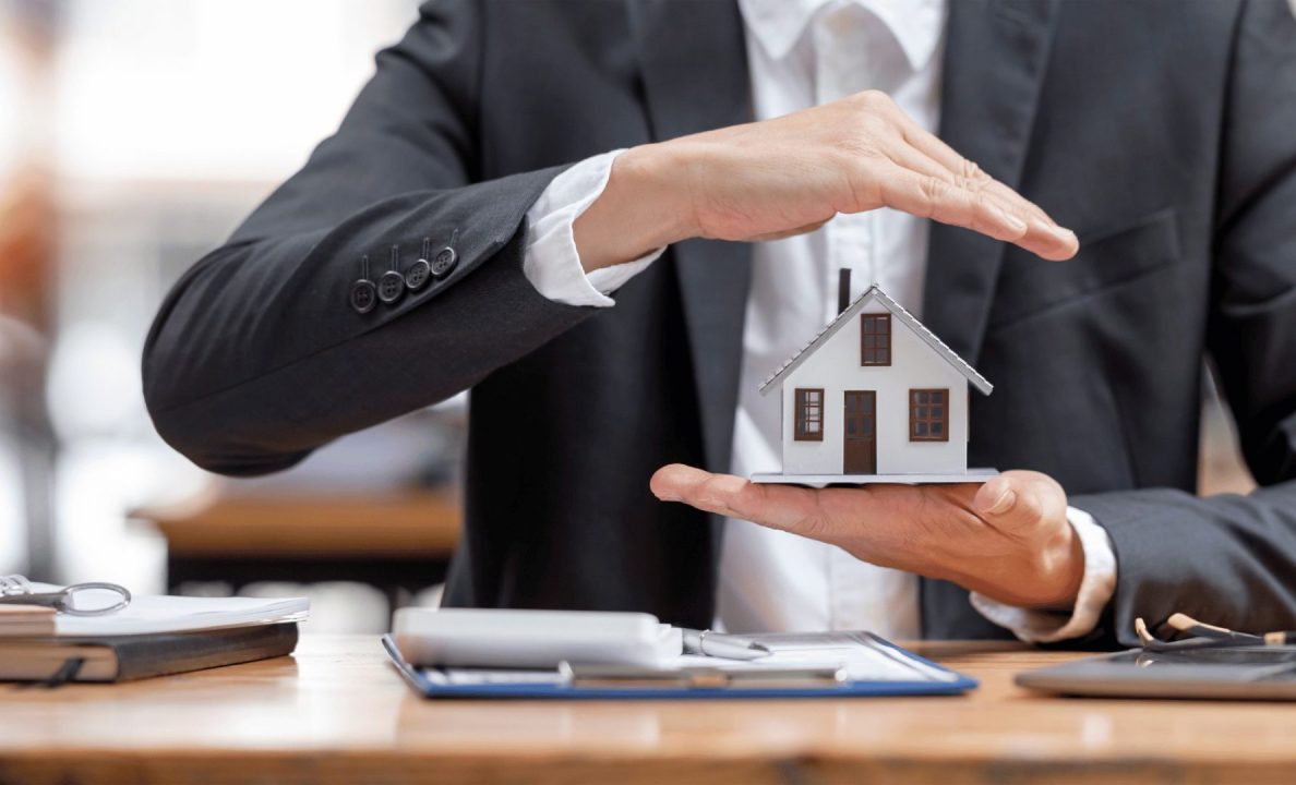 découvrez les raisons de la hausse des primes d’assurance habitation en zones à risque et comment protéger efficacement votre logement face aux risques naturels.