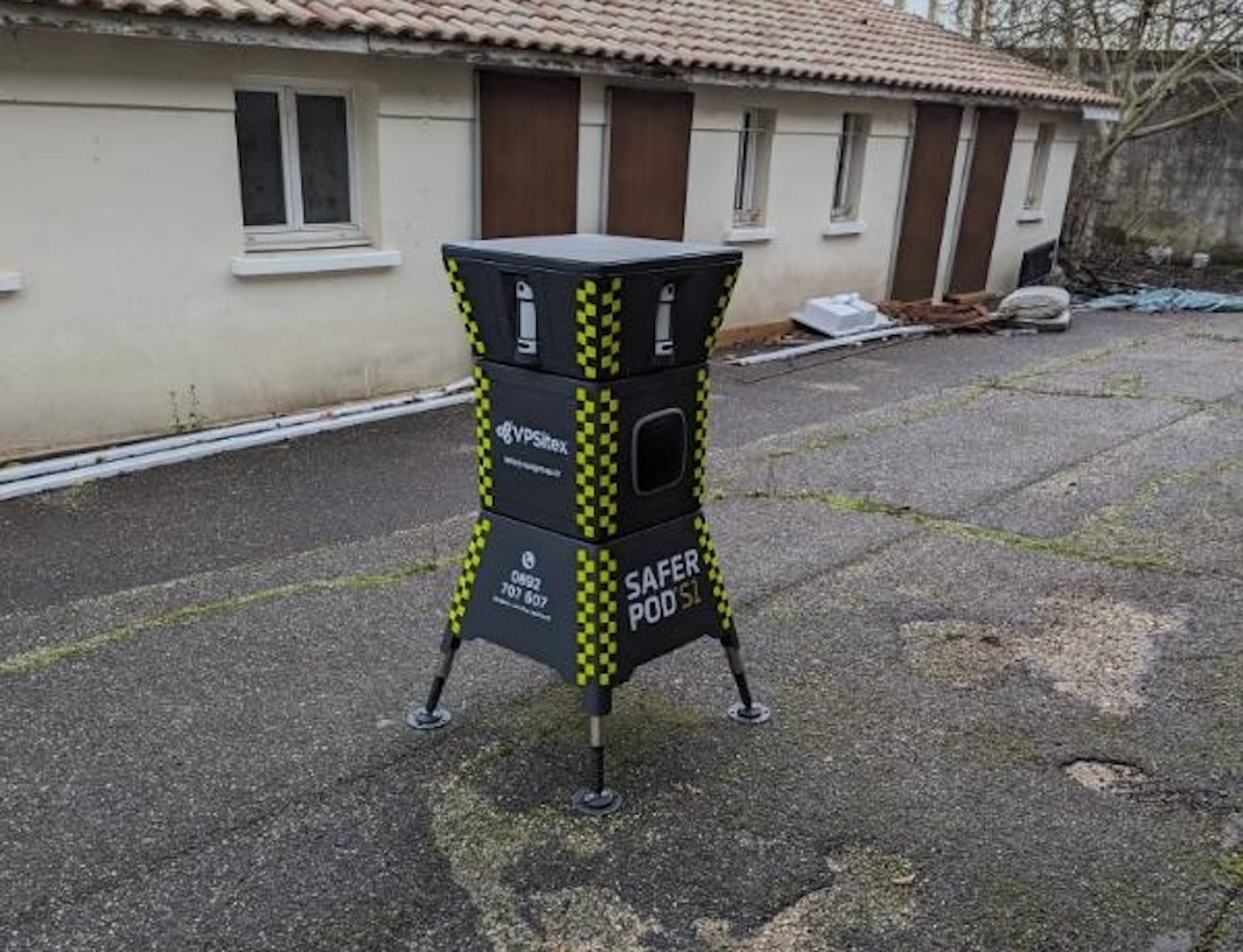 protégez votre bien immobilier avec une assurance anti-squat efficace, garantissant une intervention rapide et une protection juridique optimale contre les occupations illégales.