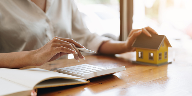 découvrez une clause méconnue d'assurance habitation liée à la période de noël pour mieux protéger votre logement pendant les fêtes.