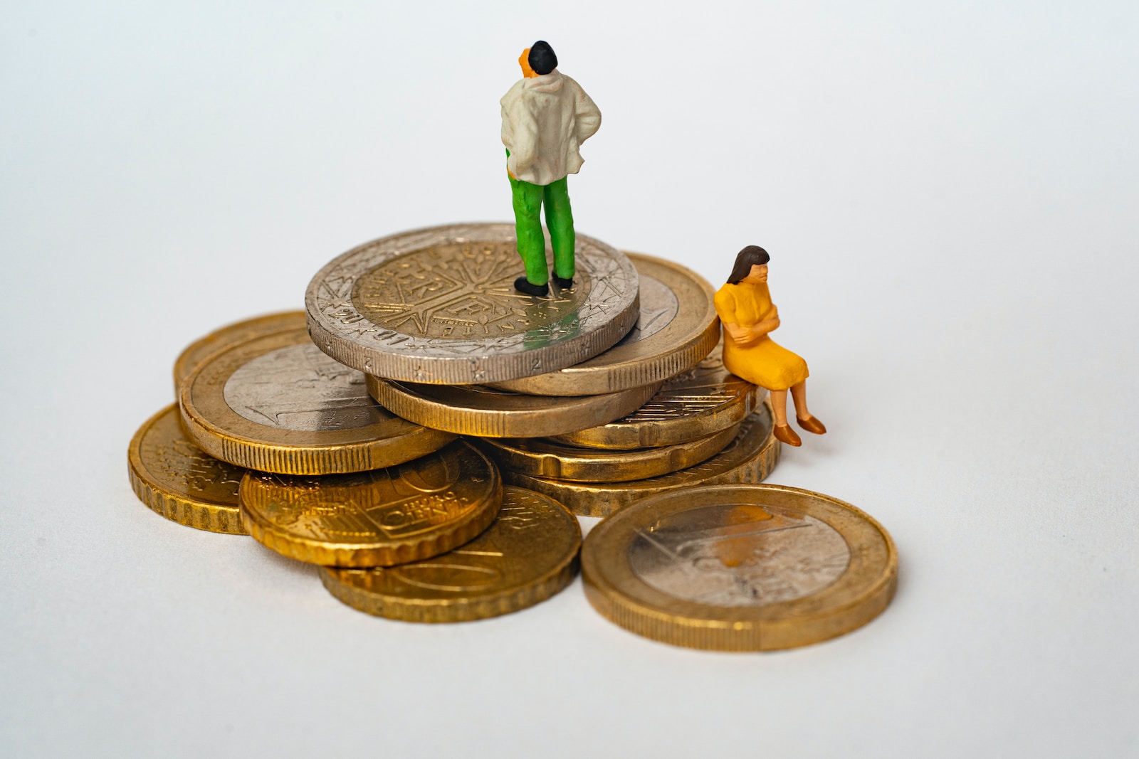 découvrez les évolutions du smic, des tarifs du gaz et des assurances habitation à partir du 1er janvier 2026. informez-vous sur les changements à venir pour mieux anticiper votre budget.