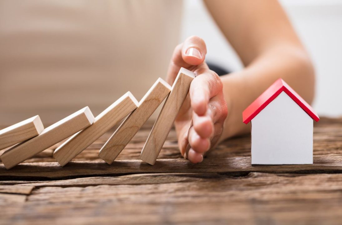 découvrez pourquoi les primes d’assurance habitation augmentent en raison des changements climatiques et comment cela impacte vos tarifs.