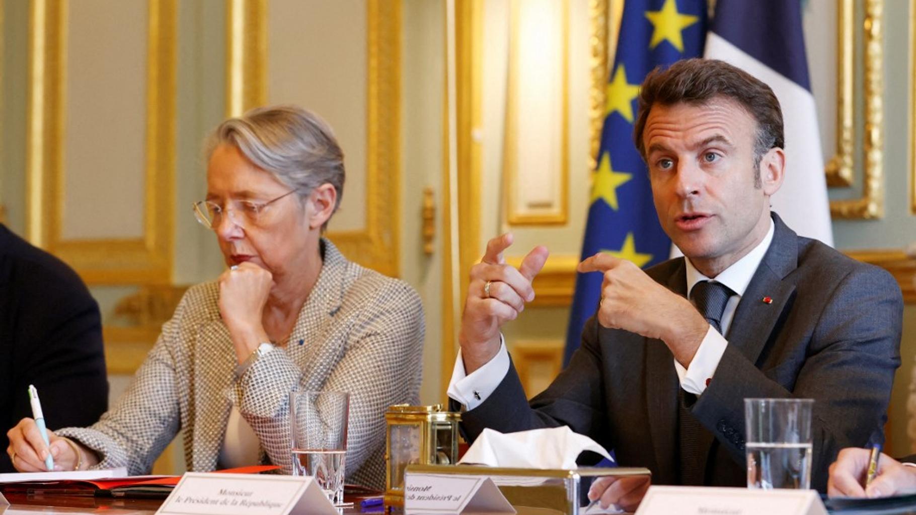 analyse des mesures prises au sénat face aux émeutes : contexte, réactions et implications politiques.
