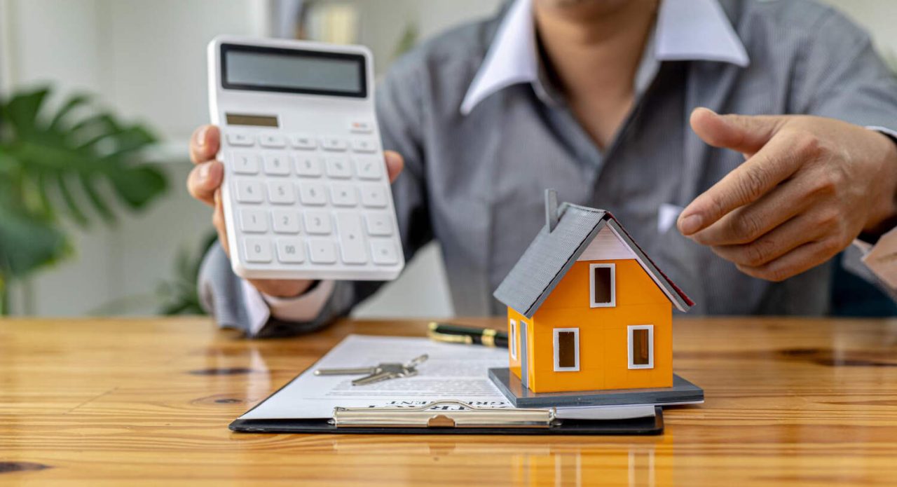 découvrez comment les inondations affectent votre assurance habitation, les garanties proposées et les démarches à suivre pour être bien indemnisé en cas de sinistre.