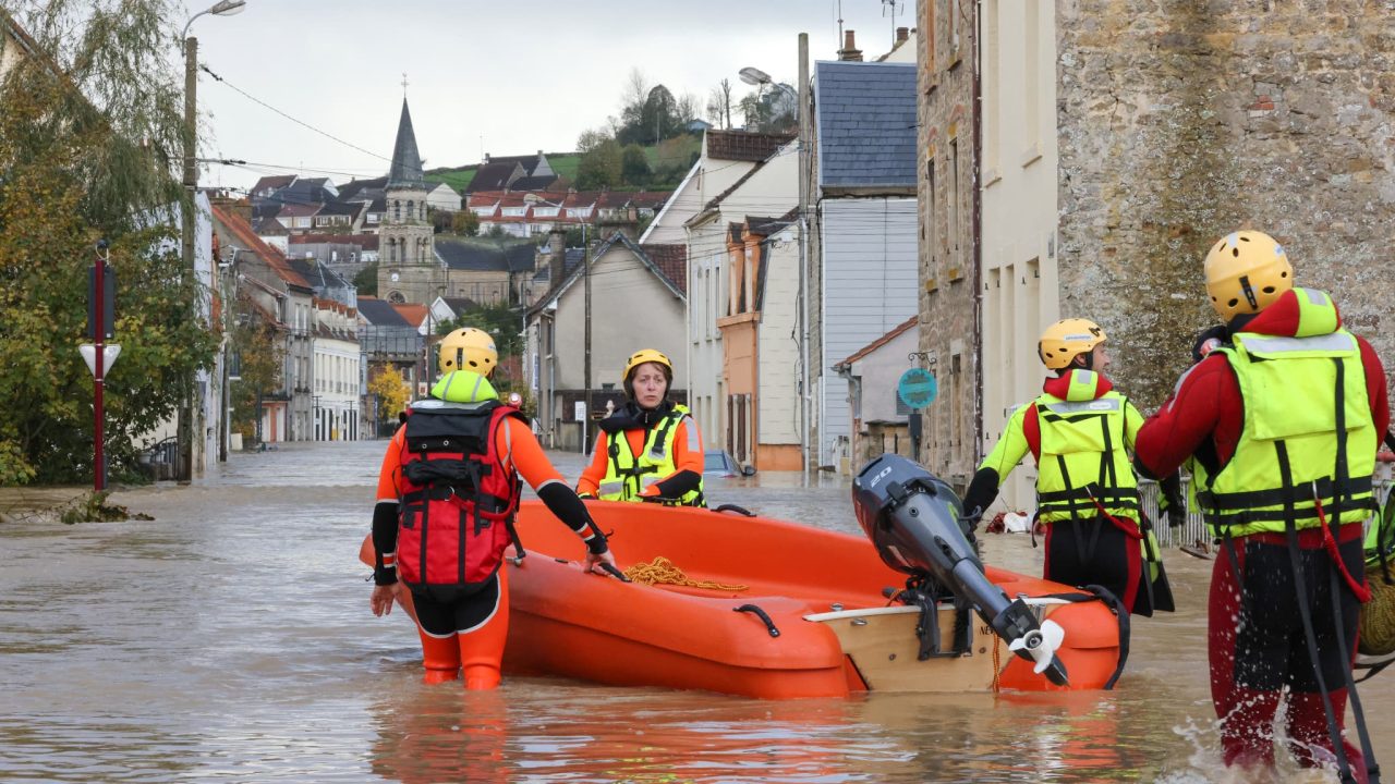 découvrez l'impact des inondations en 2050 sur le coût des dommages et l'importance de l'assurance habitation pour se protéger efficacement.