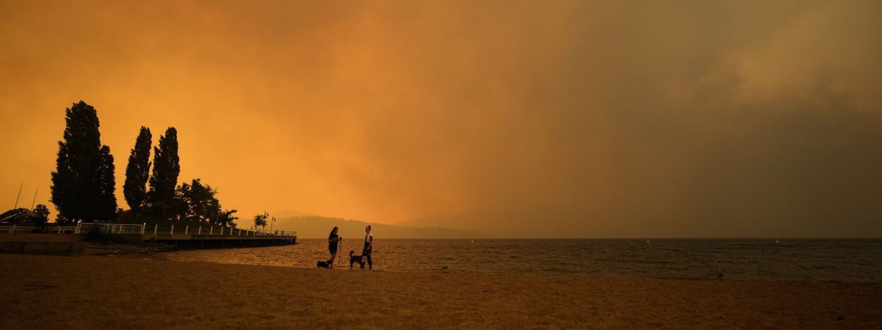 découvrez l'impact des catastrophes climatiques sur les coûts des assurances au canada et comment se protéger efficacement face à ces risques croissants.