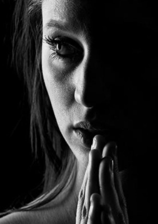 découvrez pourquoi votre assurance peut refuser le remboursement après un cambriolage nocturne et comment réagir face à ce refus.